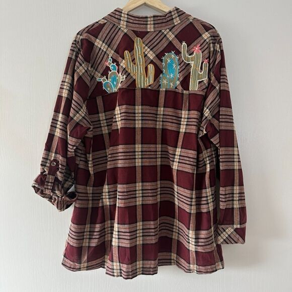 Andree By Unit Plaid Long Sleeve Button Down Cactus Embroidered Red NWT Plus 1X - Picture 7 of 9